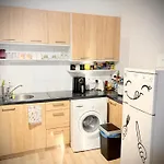 Ibiscus Garden Apartment With Pool, Kato Paphos