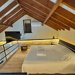 Sente Loft Suite