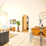 H&O Limnaria Elegance Pool View Apartment
