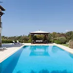 Aphrodite Hills Superior Villas Superior Villa 0135 Air Conditioning 5 Bedrooms Paphos