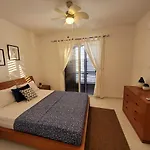 Large 2-Bedroom Townhouse With Patio, 200Mbps Wifi