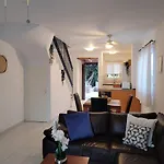 Large 2-Bedroom Townhouse With Patio, 200Mbps Wifi