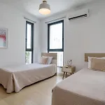 Avalon 1 Villa 14