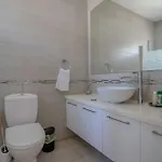 1Bd Beach Apartment