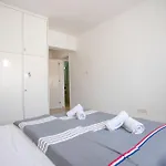Elysia Park Apartments