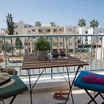 Paphos Love Hut Apartment