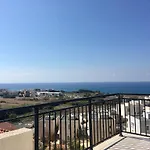 Eden Apartment