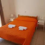 Valentinos Court