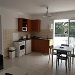 Valentinos Court