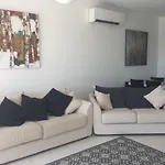 Lingna Luxury Apartment Lighthouse B002