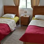 Iris Village Holiday
