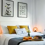 Phaedrus Living Seaview Luxury Flat Lighthouse 53