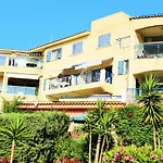 Regina Gardens, Phase 1 (Sea View)