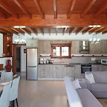 Villa Yioukkas