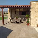 Villa Yioukkas