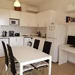 Ariadne Apt 103 -300M From Lighthouse Beach