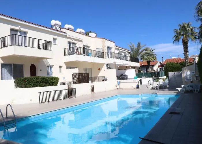 Cyking 2 Bed Apartment With Pool & 10 Min To Beach
