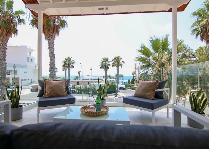 Phaedrus Living: Seaside Luxury Flat Limnaria 152