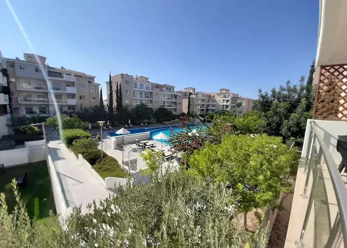 Elysia Park Cozy 2 Bedroom Apartment