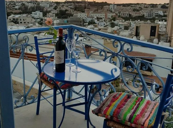 Town Apartment With Panoramic Seaview