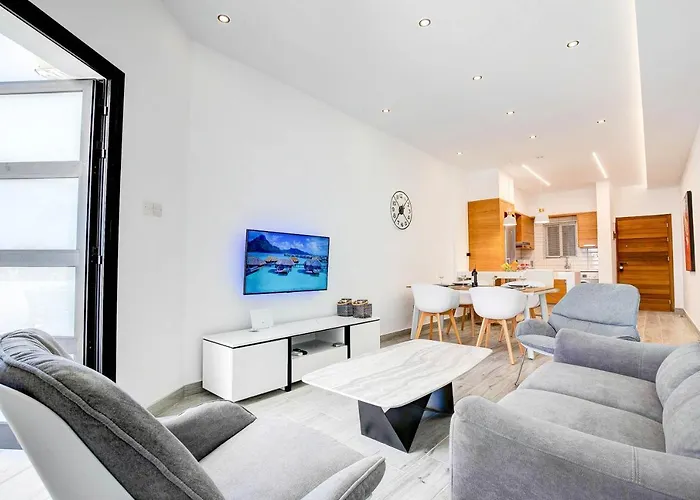 The Apollo - Luxury Apt