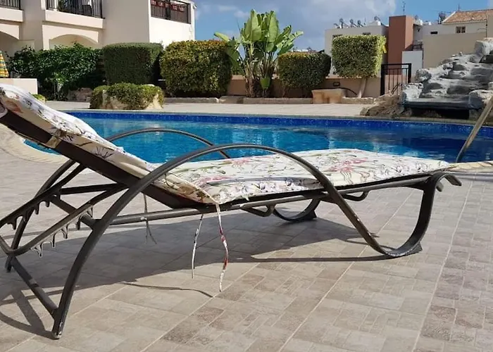 Petras Cozy Nest, 1-Bedroom Apt., Paphos-Universal
