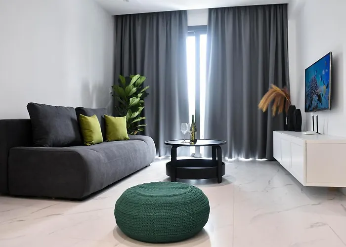 The Room, Suite 15, Leda Gardens