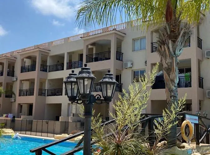 Royal Seacrest Modern Ground Floor Apartment C G 5