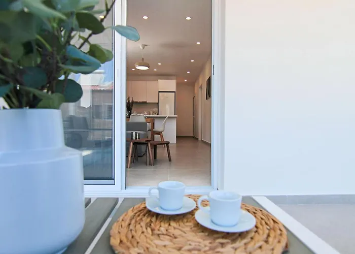 Phaedrus Living Seaside Luxury Limnaria 172