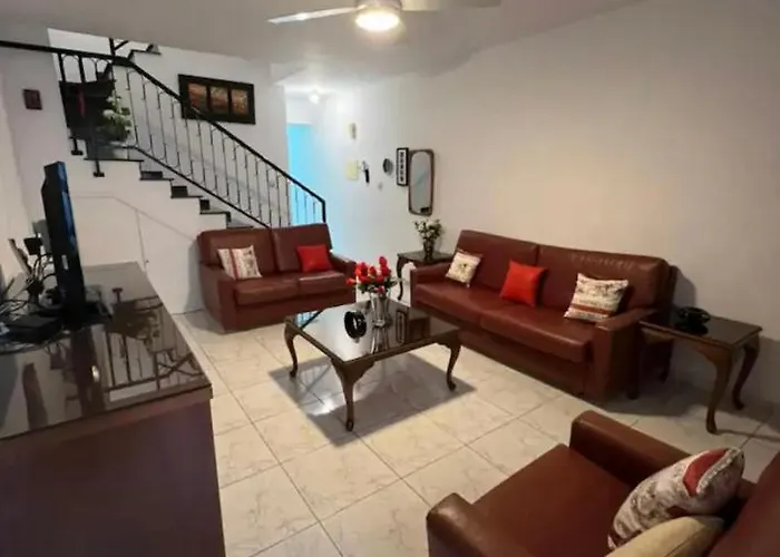 Marias Spacious Aparment