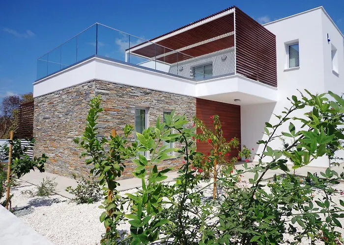 Kyma 3 Bed Villa + Pool