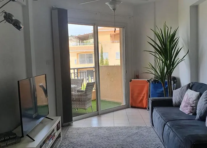 Sea View Apartment Peyia, Paphos