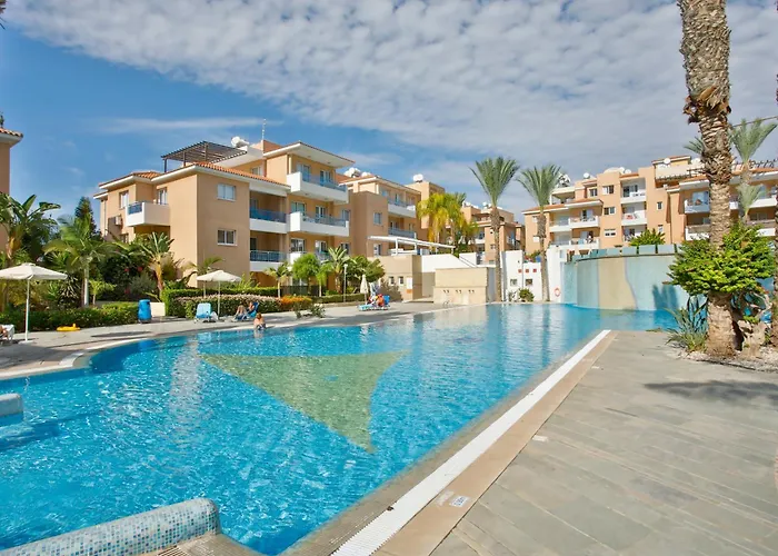 Casa Del Sol Townhouse In Iris Village Paphos