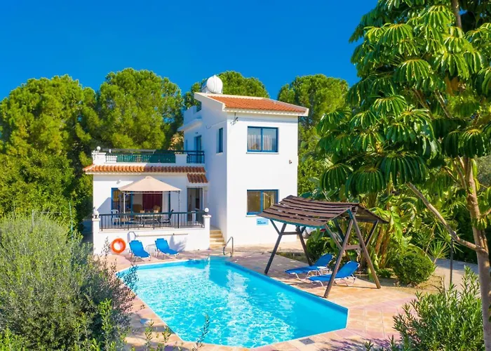 Villa Charoula Tria