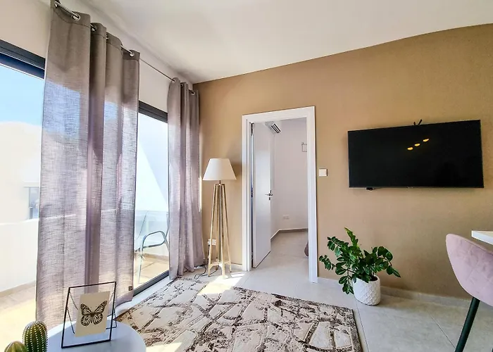 Taheli Apartments In Tourist Area