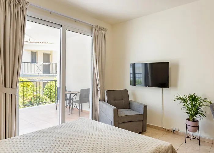 Danaos Seaside Suite 101 With Pool In Tourist Area