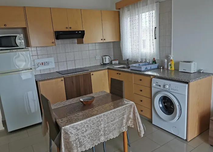 Pari Holiday Apartments