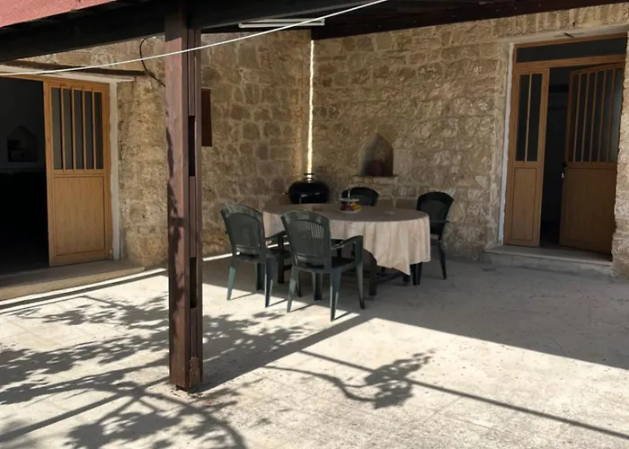 Friendly Villagehouse