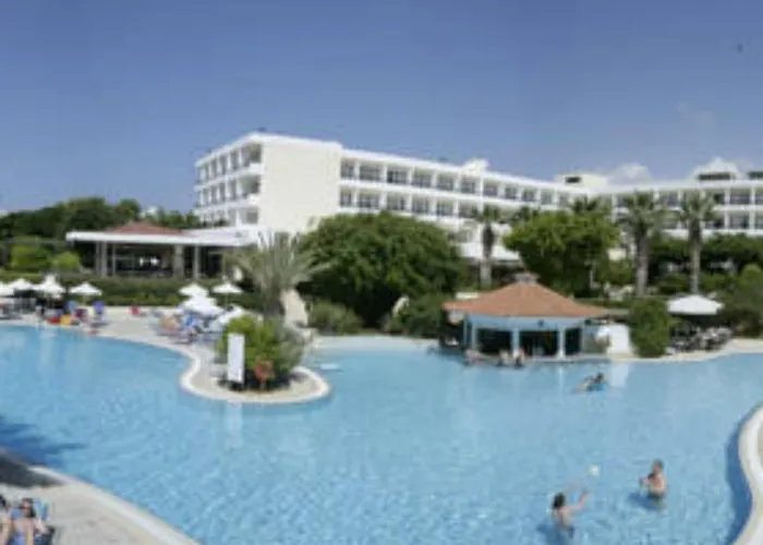 Avanti Hotel