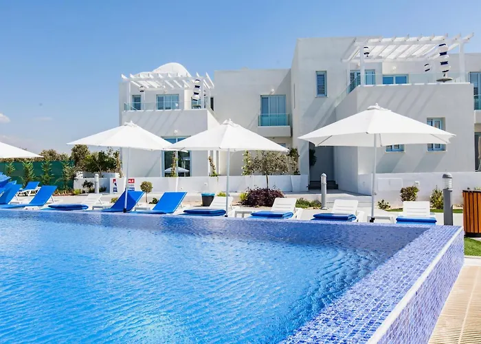 Blue Diamond Beach Villas