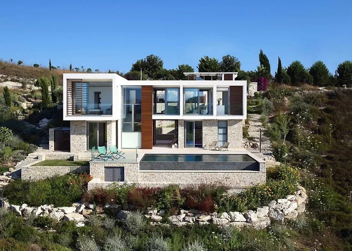 Luxury Mountain Villa With Golf Club