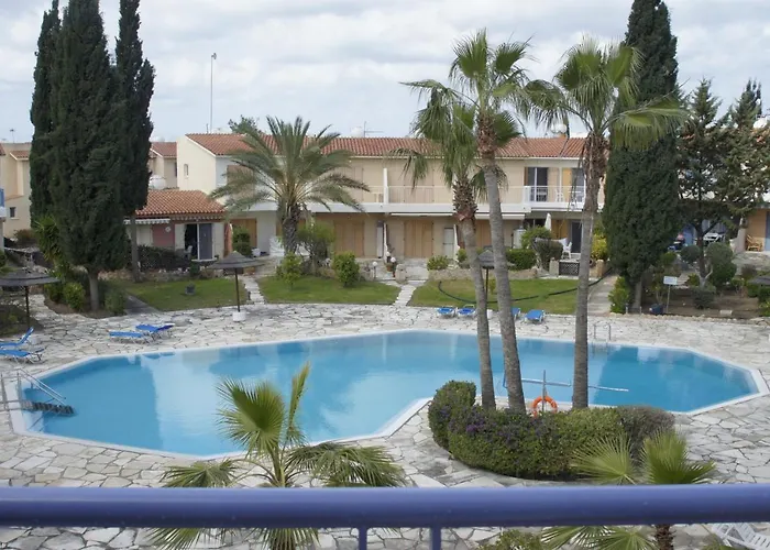 Family Paradise- Luxury Combined With Home Comfort