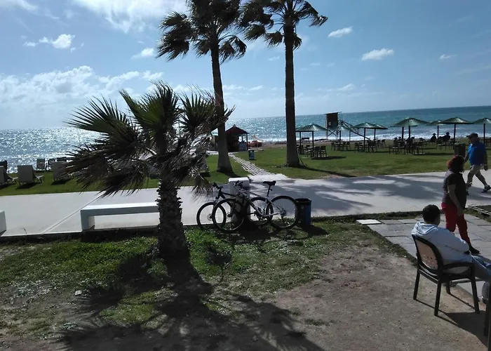 Paphos Inn