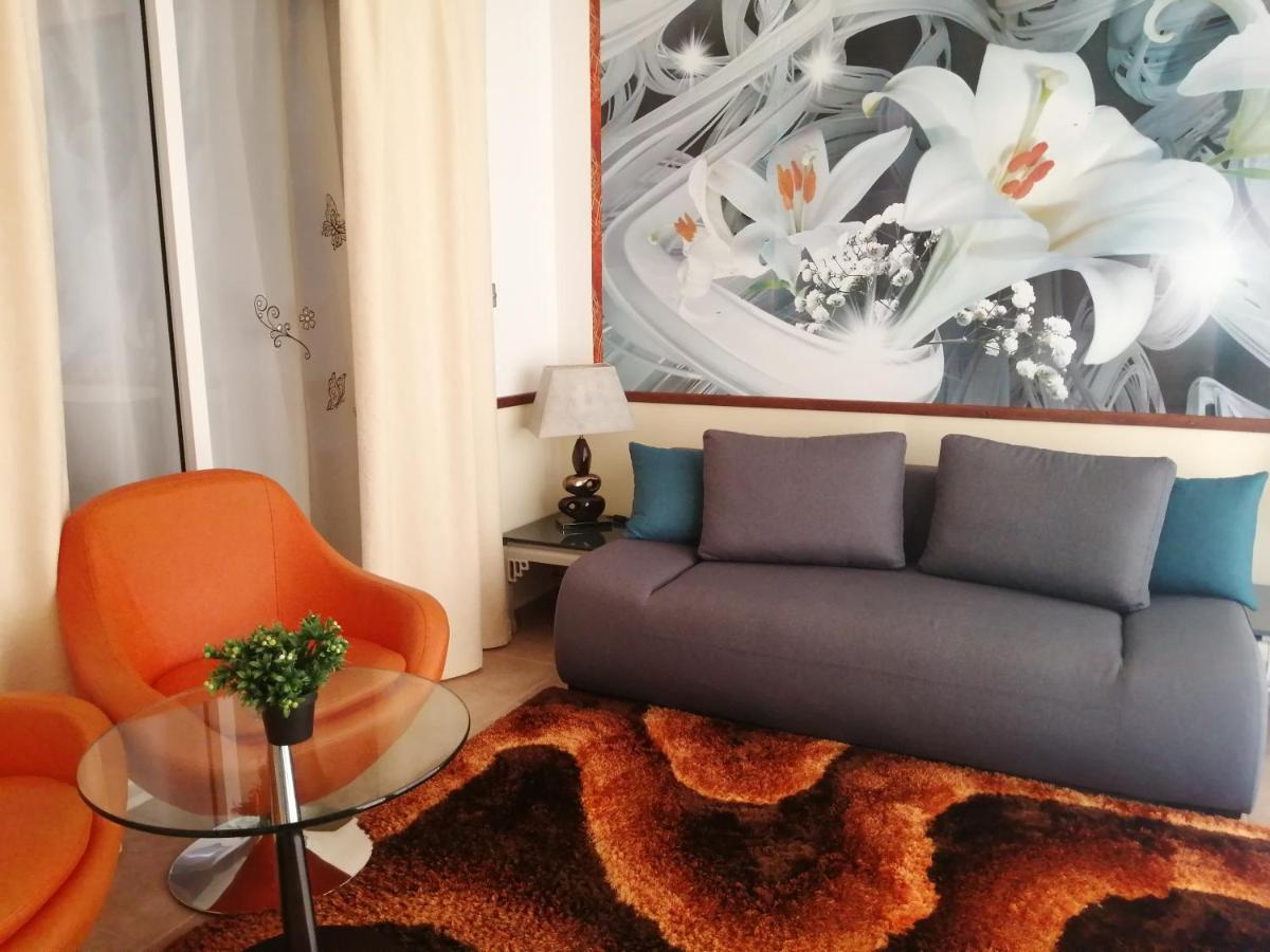Victoria Holiday Apartment *