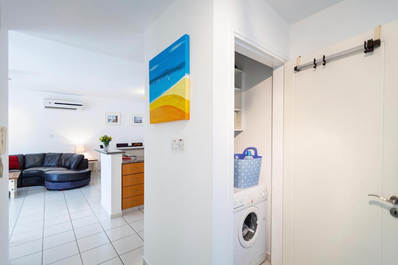 In Hesperides Gardens Apartment *
