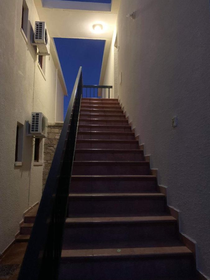 Seashell Apartment