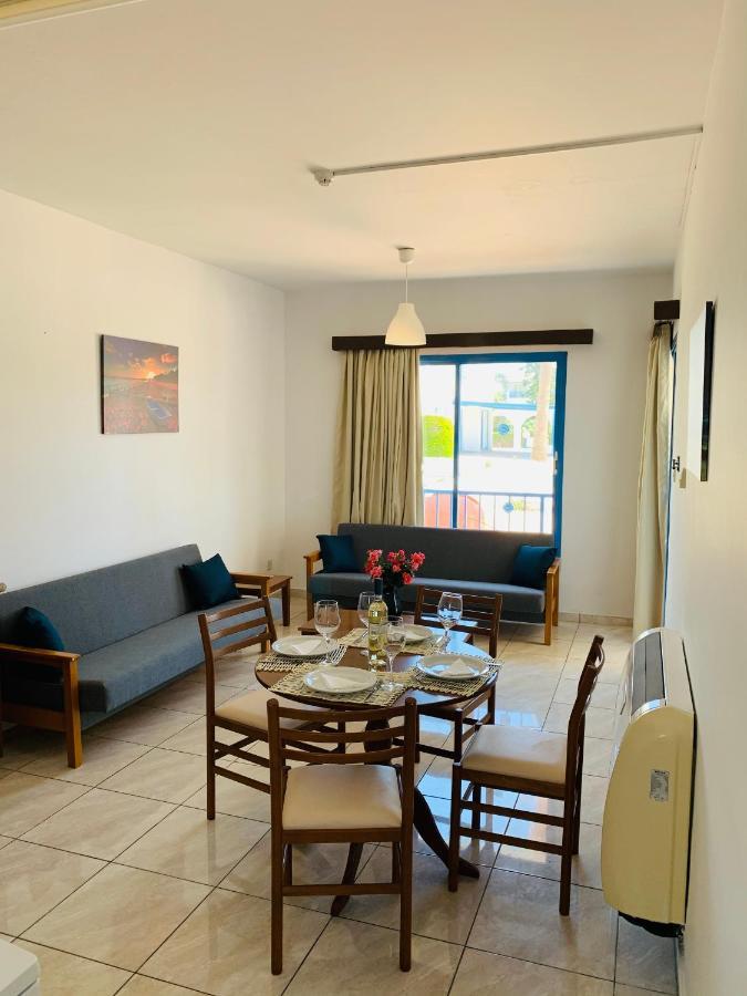 Aparthotel Kefalonitis