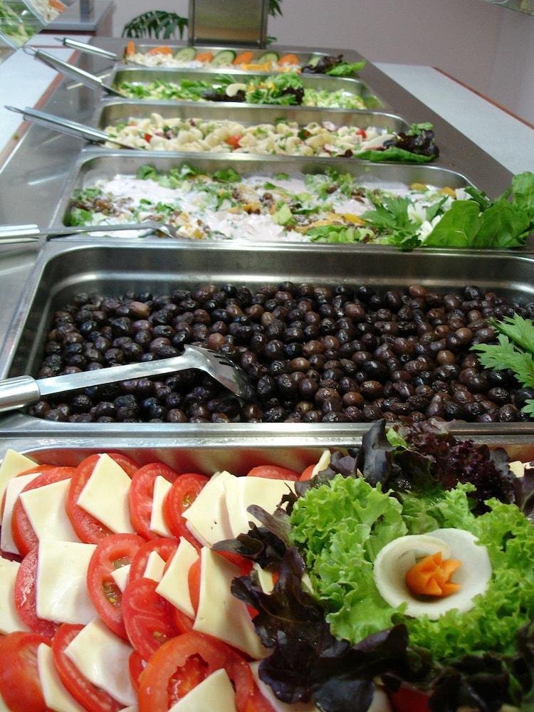 Hotel Kissos Paphos