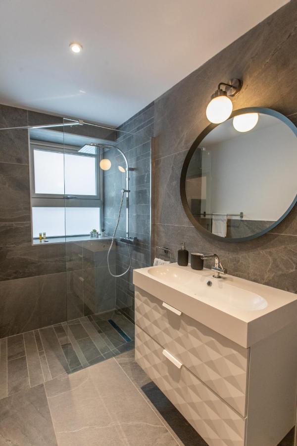 - Unique Staying In Centre Aparthotel Paphos