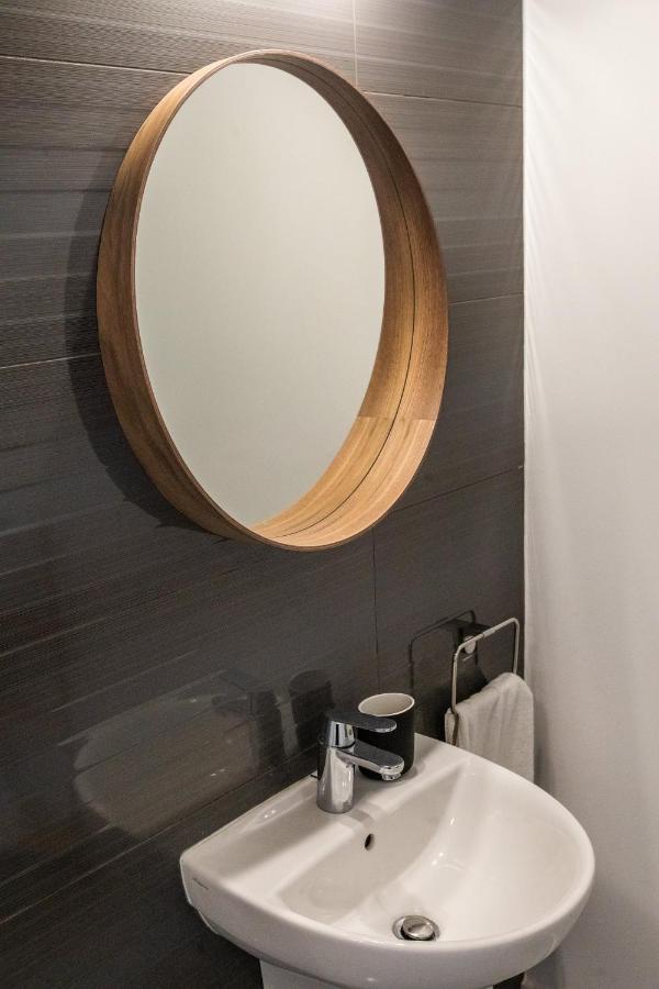 - Unique Staying In Centre Aparthotel Paphos